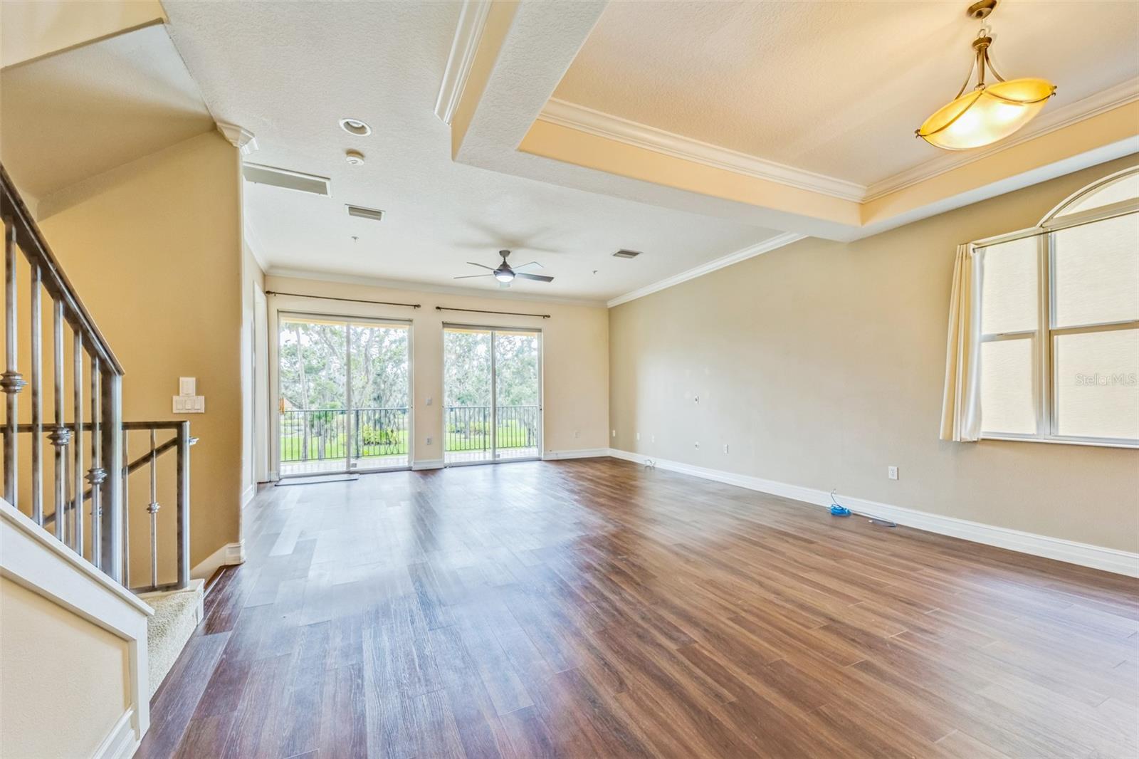 Image 4 of 37 For 1408 3rd Street Circle E