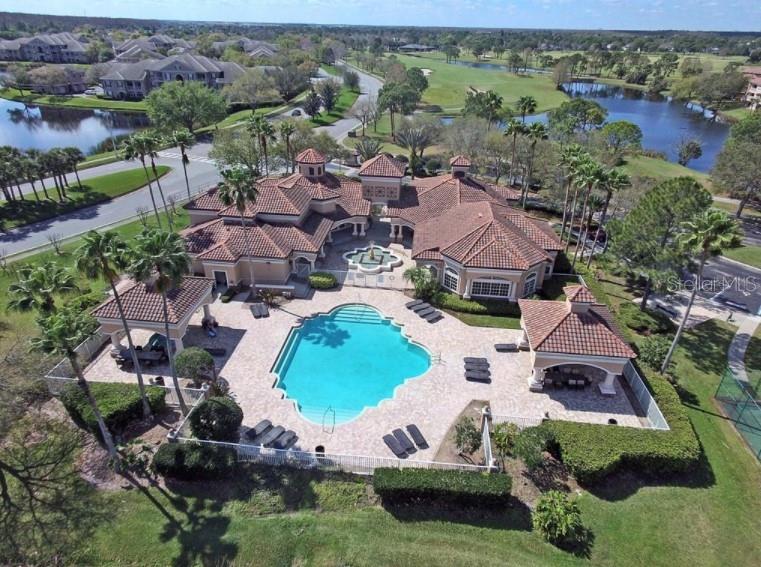 Image 22 of 37 For 14025 Fairway Island Drive 335