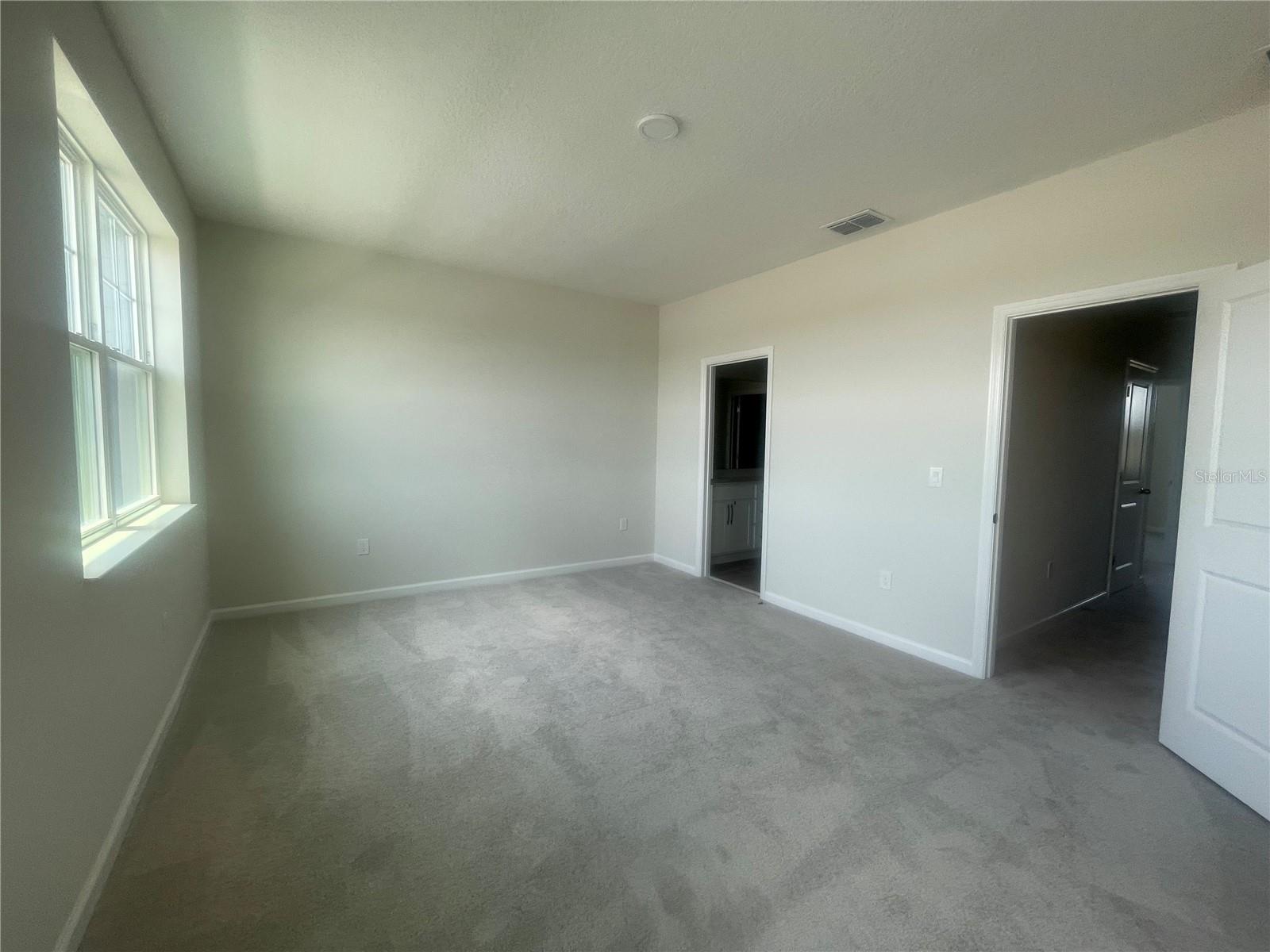 Image 10 of 30 For 1407 Mount Royal Drive