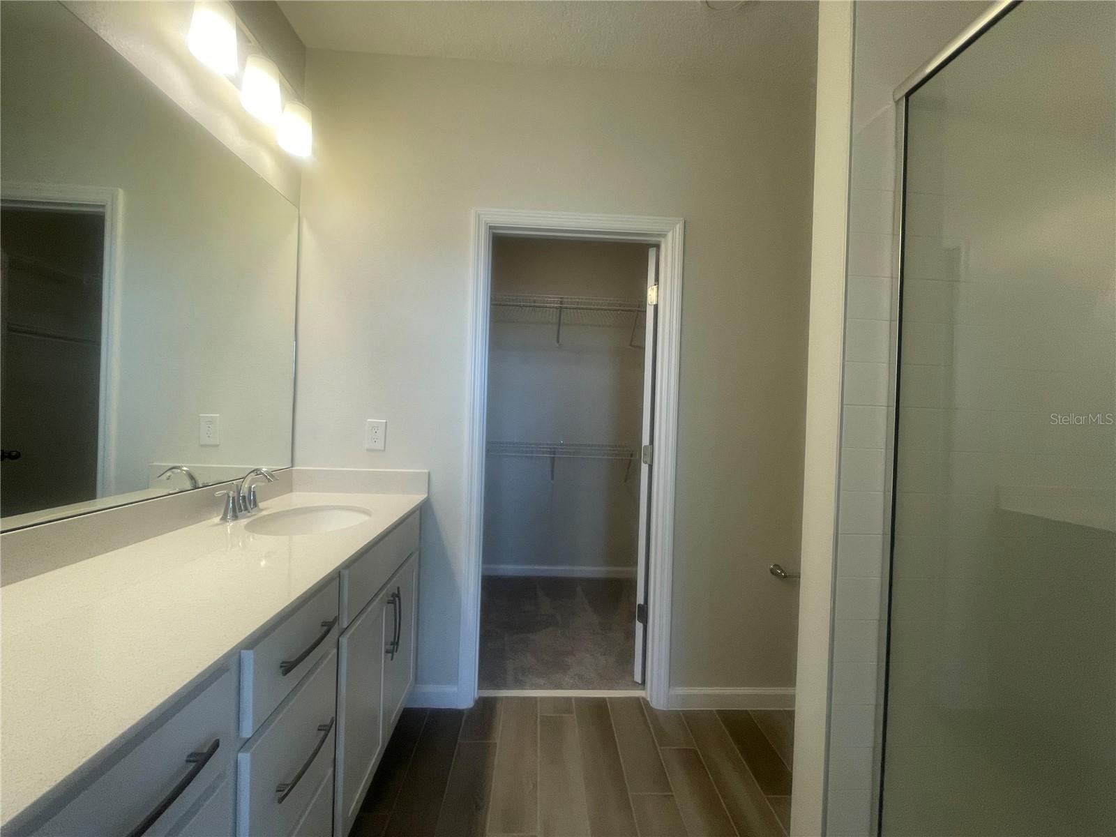 Image 11 of 30 For 1407 Mount Royal Drive