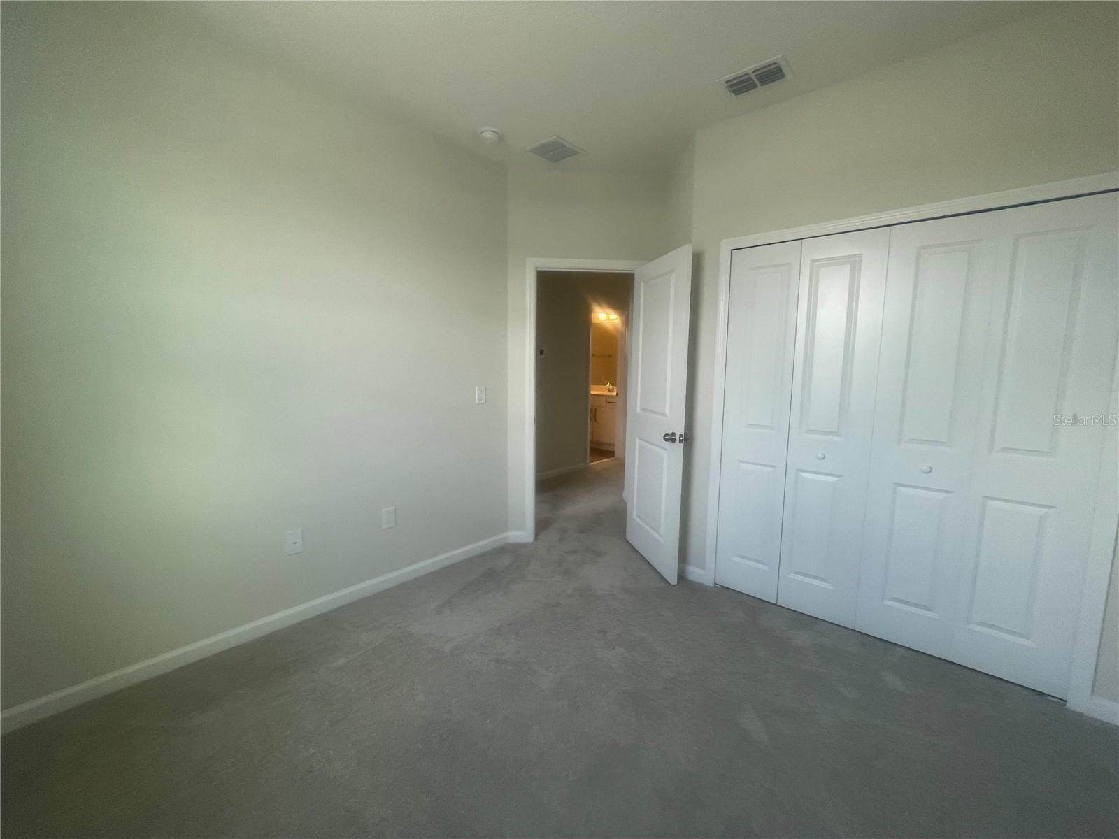 Image 16 of 30 For 1407 Mount Royal Drive