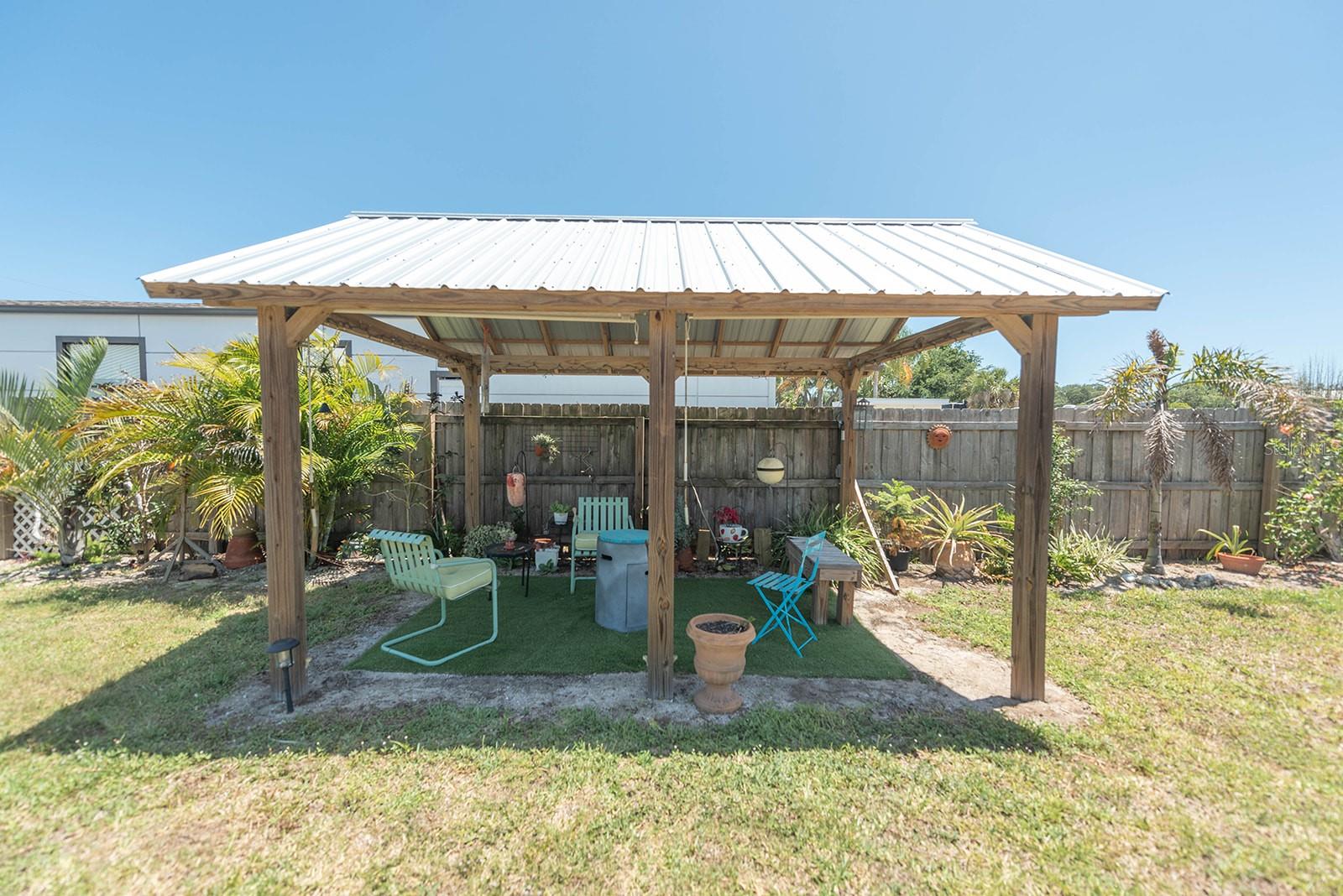 Image 20 of 29 For 139 Randle Avenue