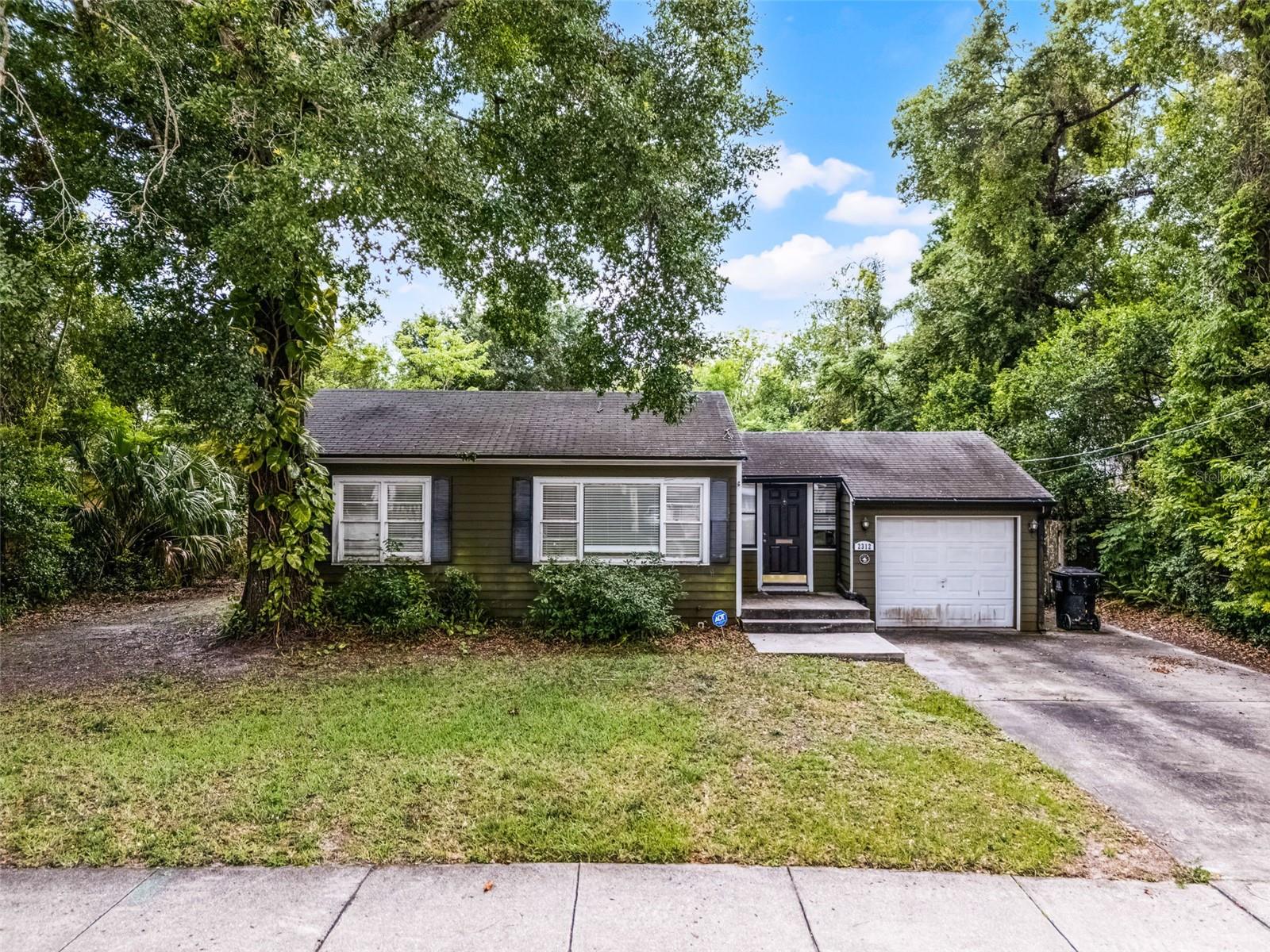 Image 2 of 38 For 2312 Vivada Street
