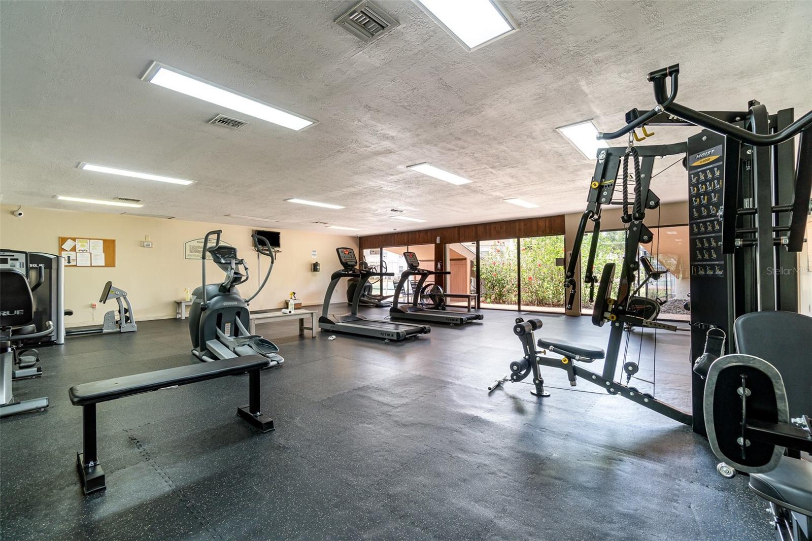 Image 21 of 24 For 2924 Semoran Boulevard D2