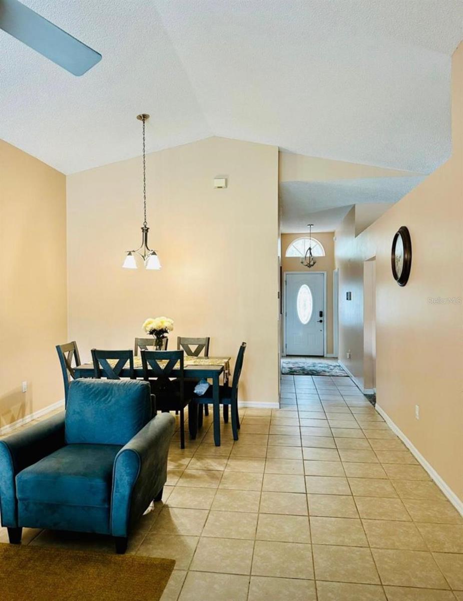 Image 16 of 19 For 17517 Silver Creek Court