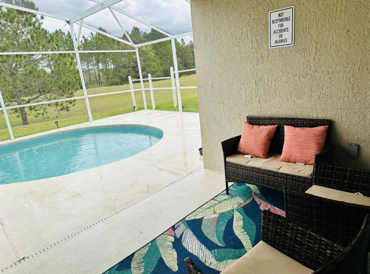Image 5 of 19 For 17517 Silver Creek Court