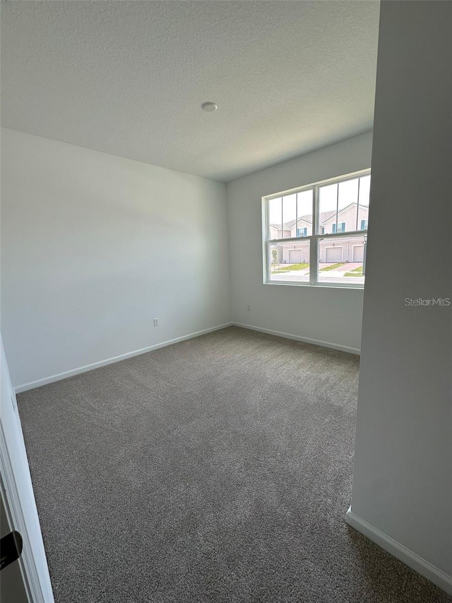 Image 10 of 22 For 1141 Lakeshore Breeze Place