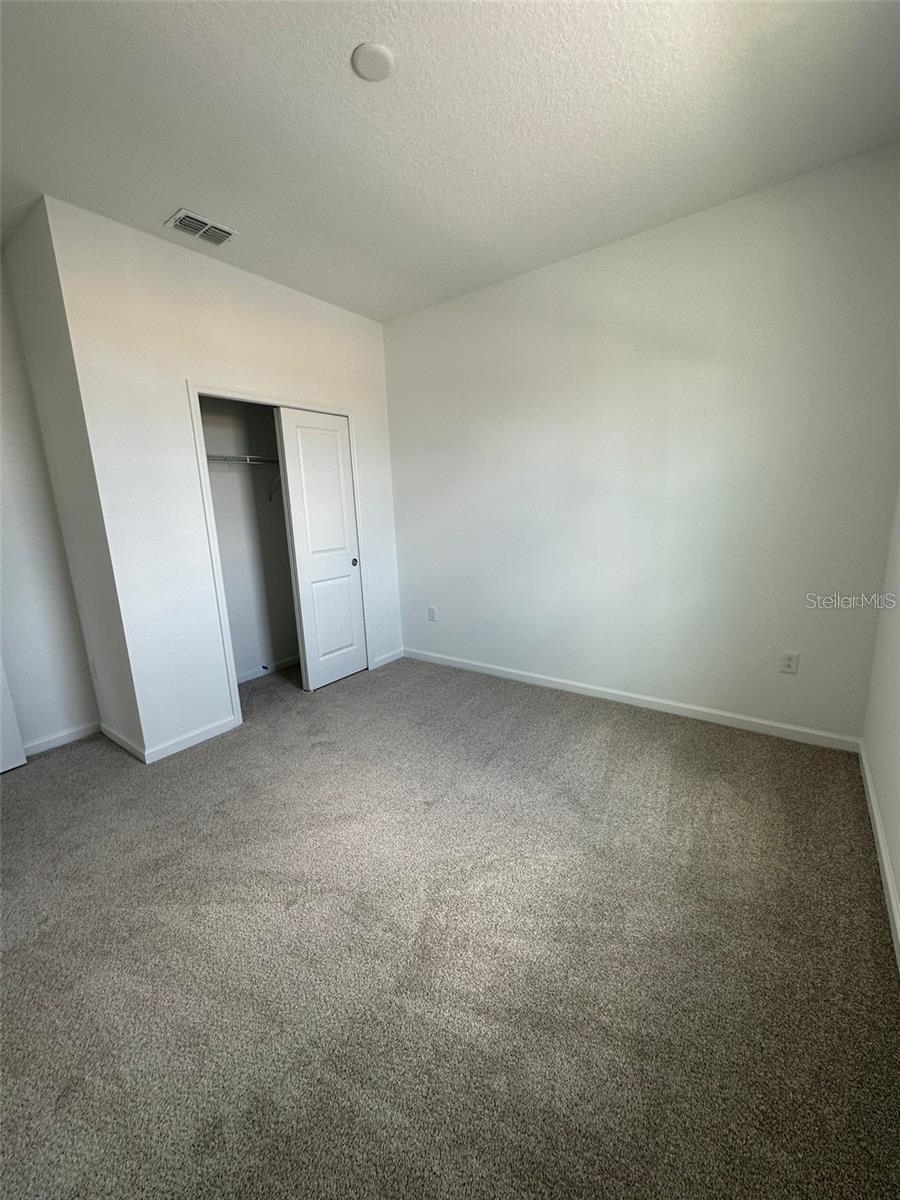 Image 12 of 22 For 1141 Lakeshore Breeze Place