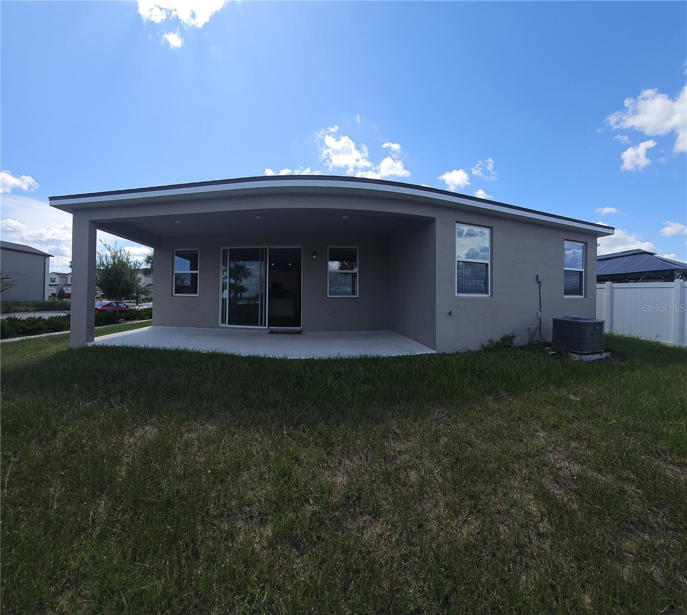 Image 31 of 35 For 1141 Lakeshore Breeze Place