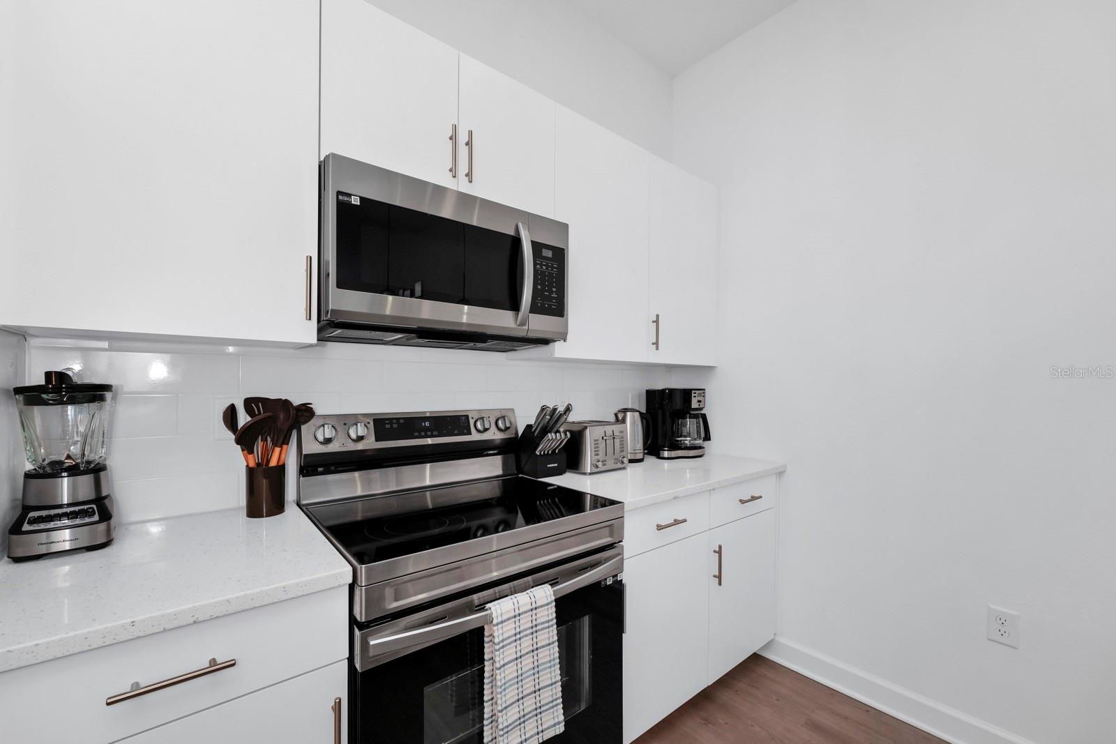 Image 15 of 41 For 296 Famagusta Drive