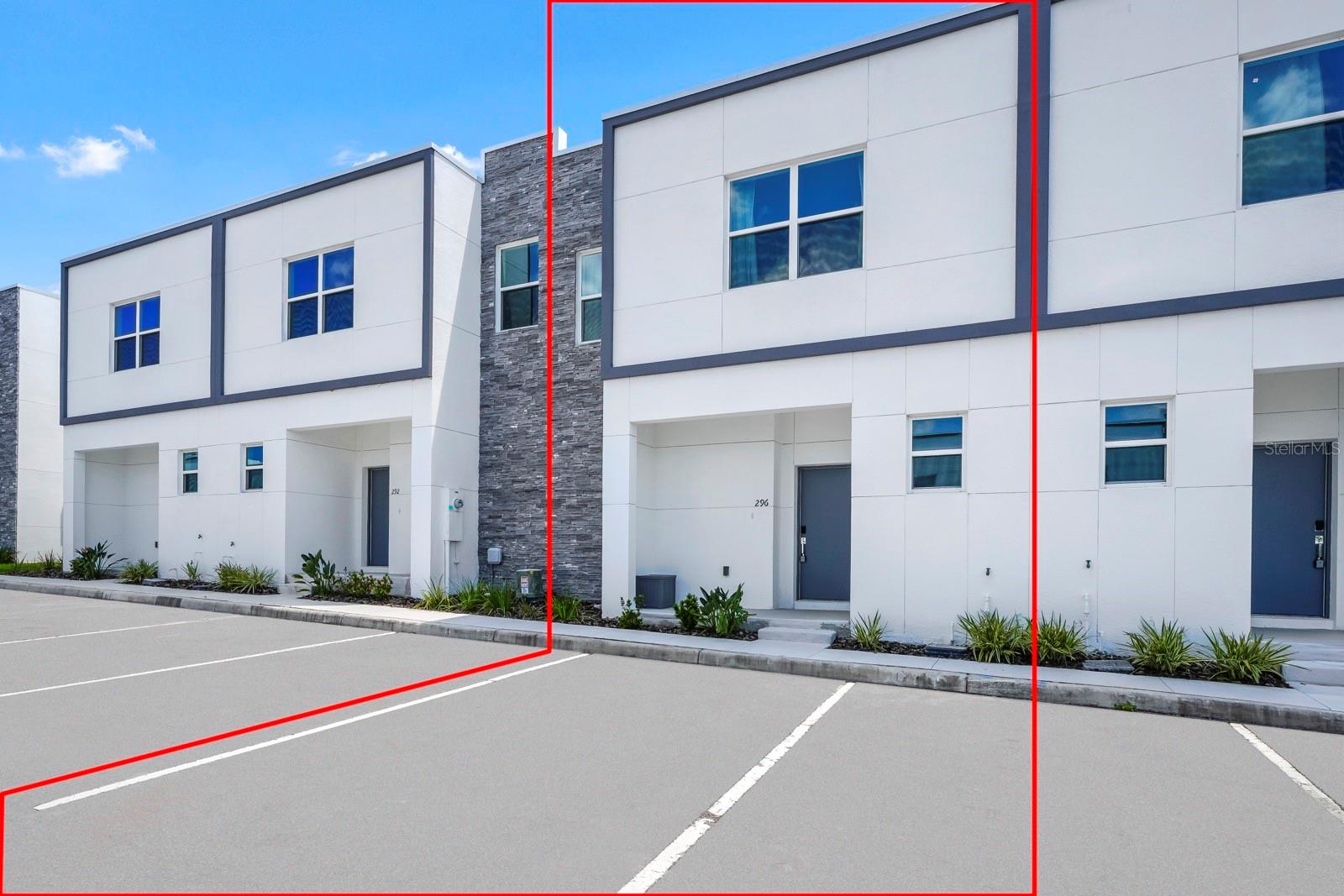 Image 2 of 41 For 296 Famagusta Drive
