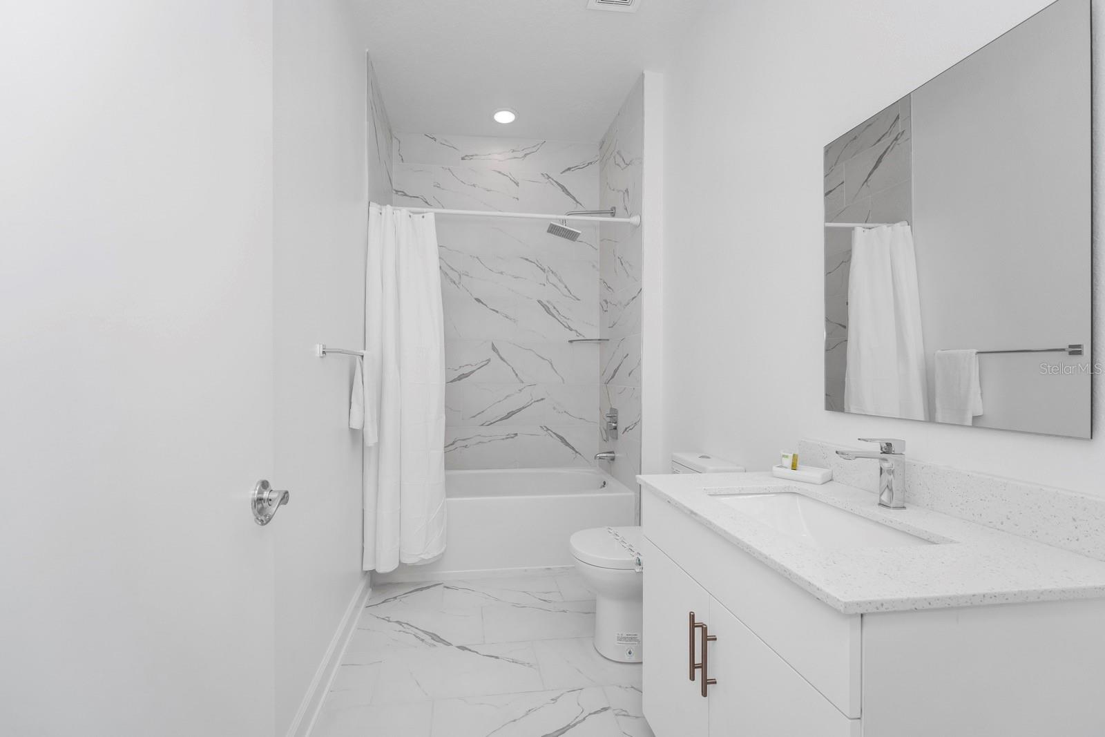 Image 25 of 41 For 296 Famagusta Drive