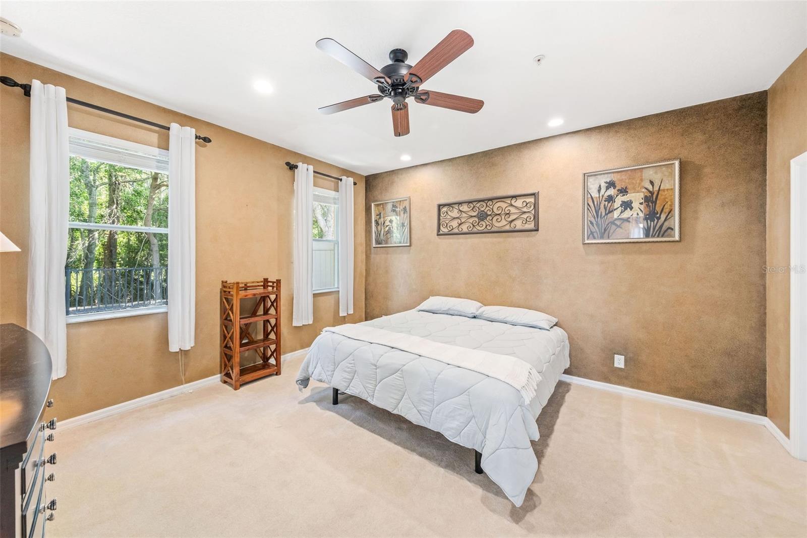 Image 12 of 29 For 432 Harbor Winds Court
