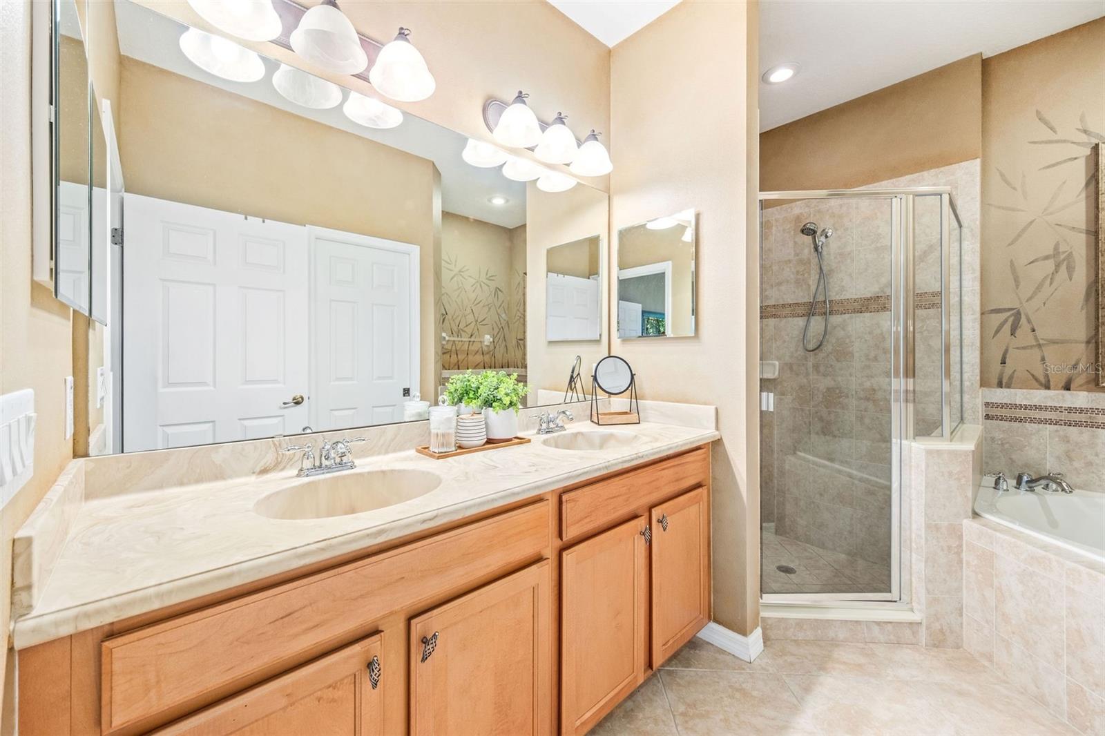 Image 15 of 29 For 432 Harbor Winds Court