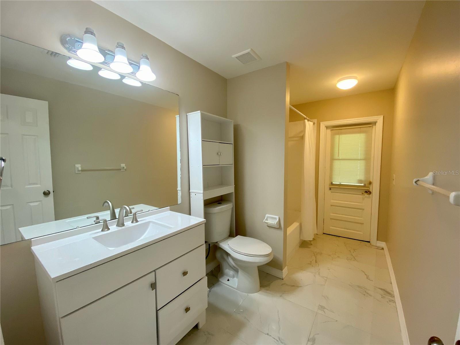 Image 15 of 21 For 5050 Hidden Springs Boulevard