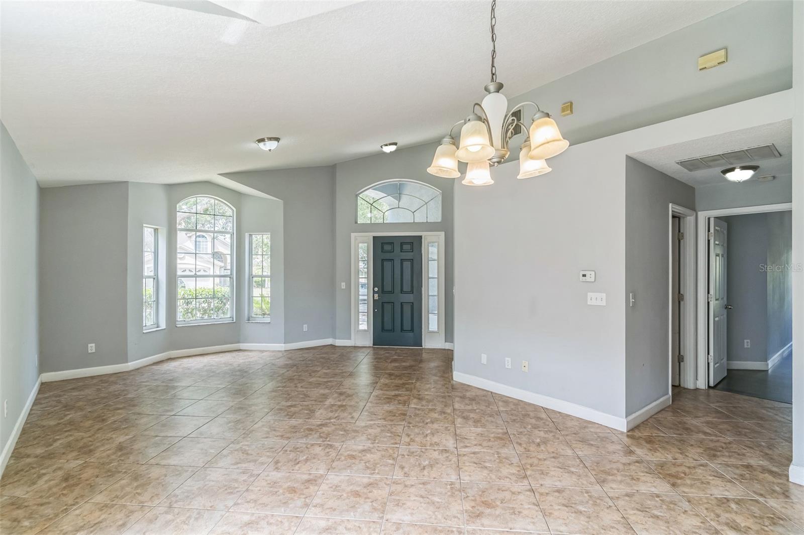 Image 23 of 37 For 6702 Imperial Oak Lane