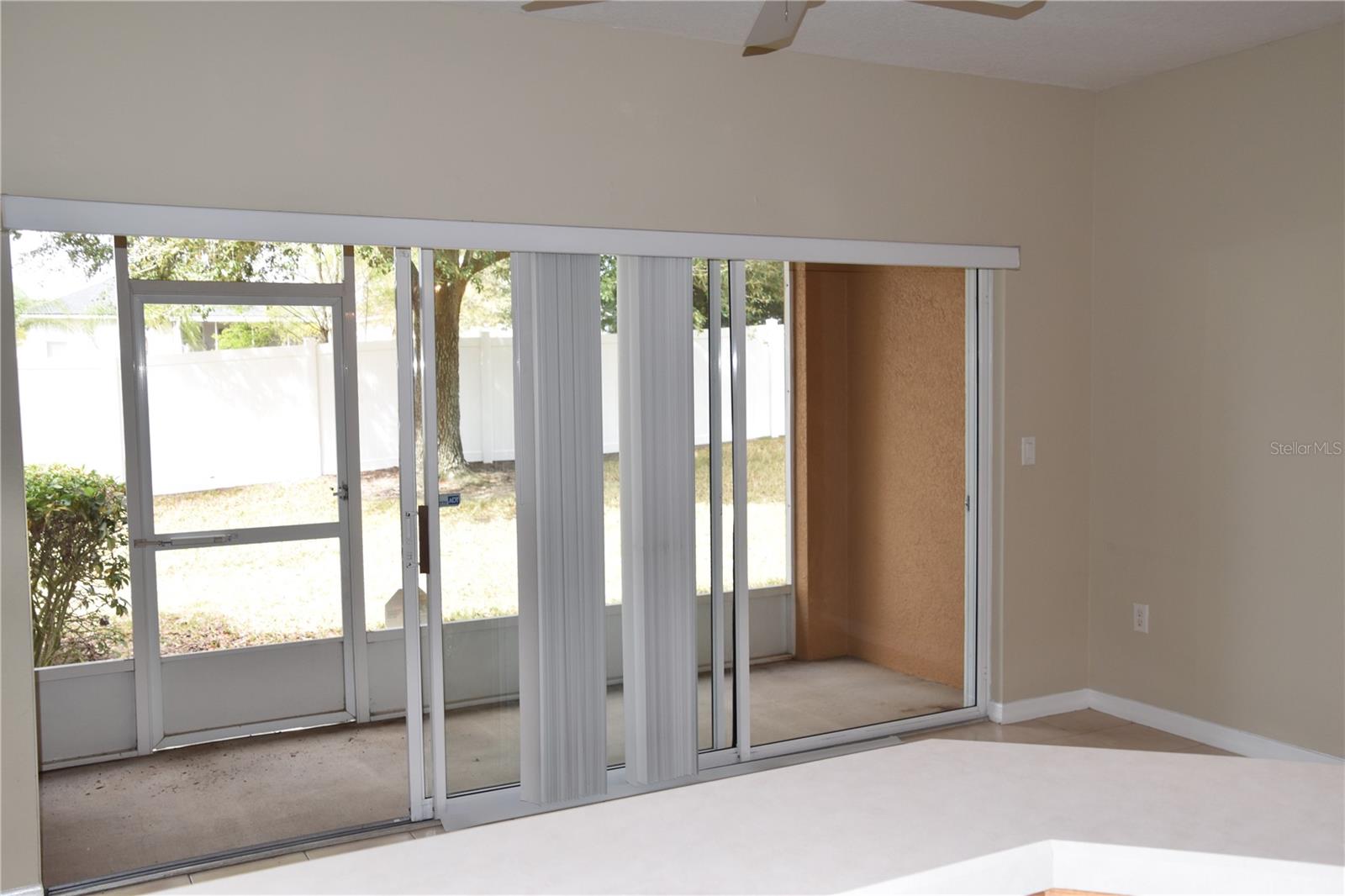 Image 12 of 31 For 539 Bexley Drive
