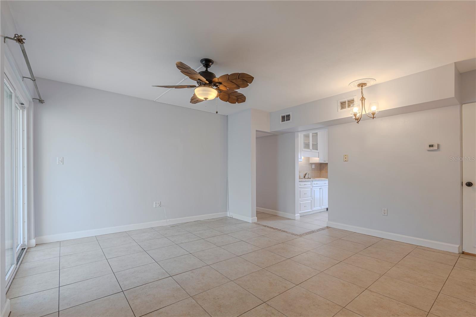 Image 5 of 33 For 151 Orlando Avenue 204