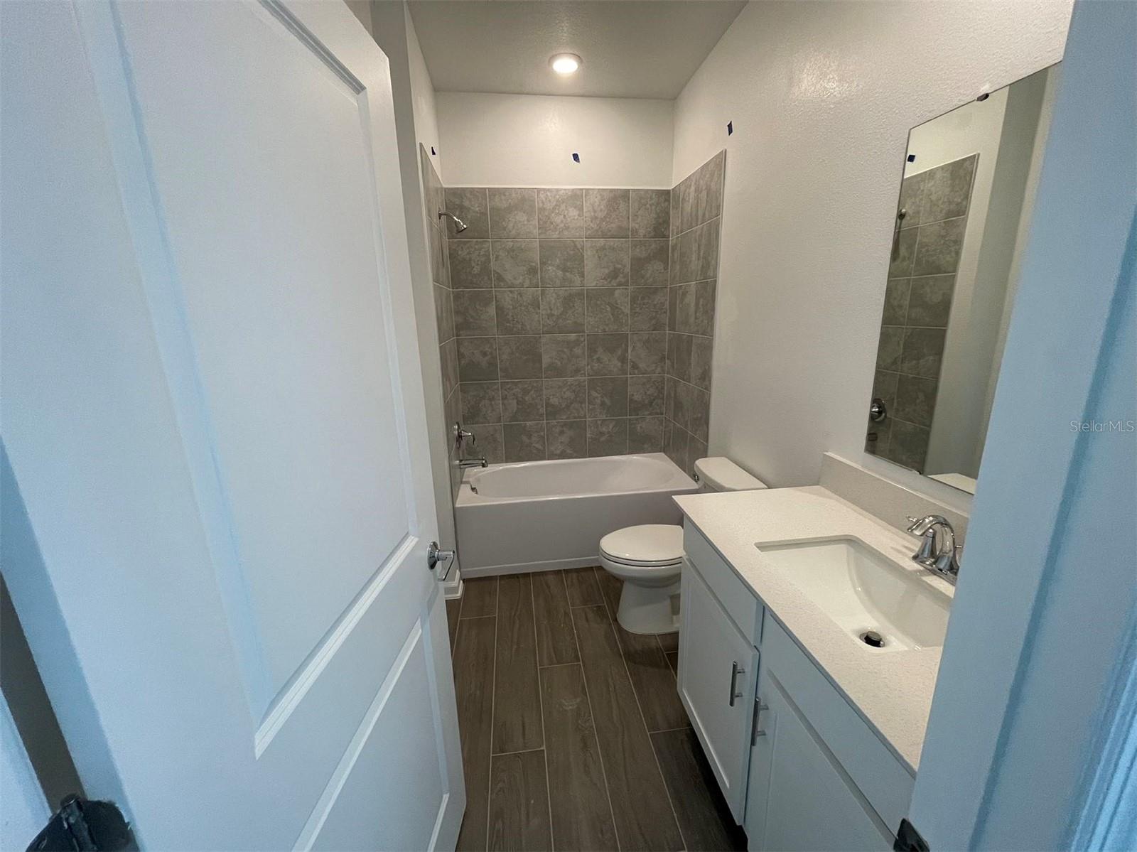 Image 8 of 30 For 6241 Blissful Street
