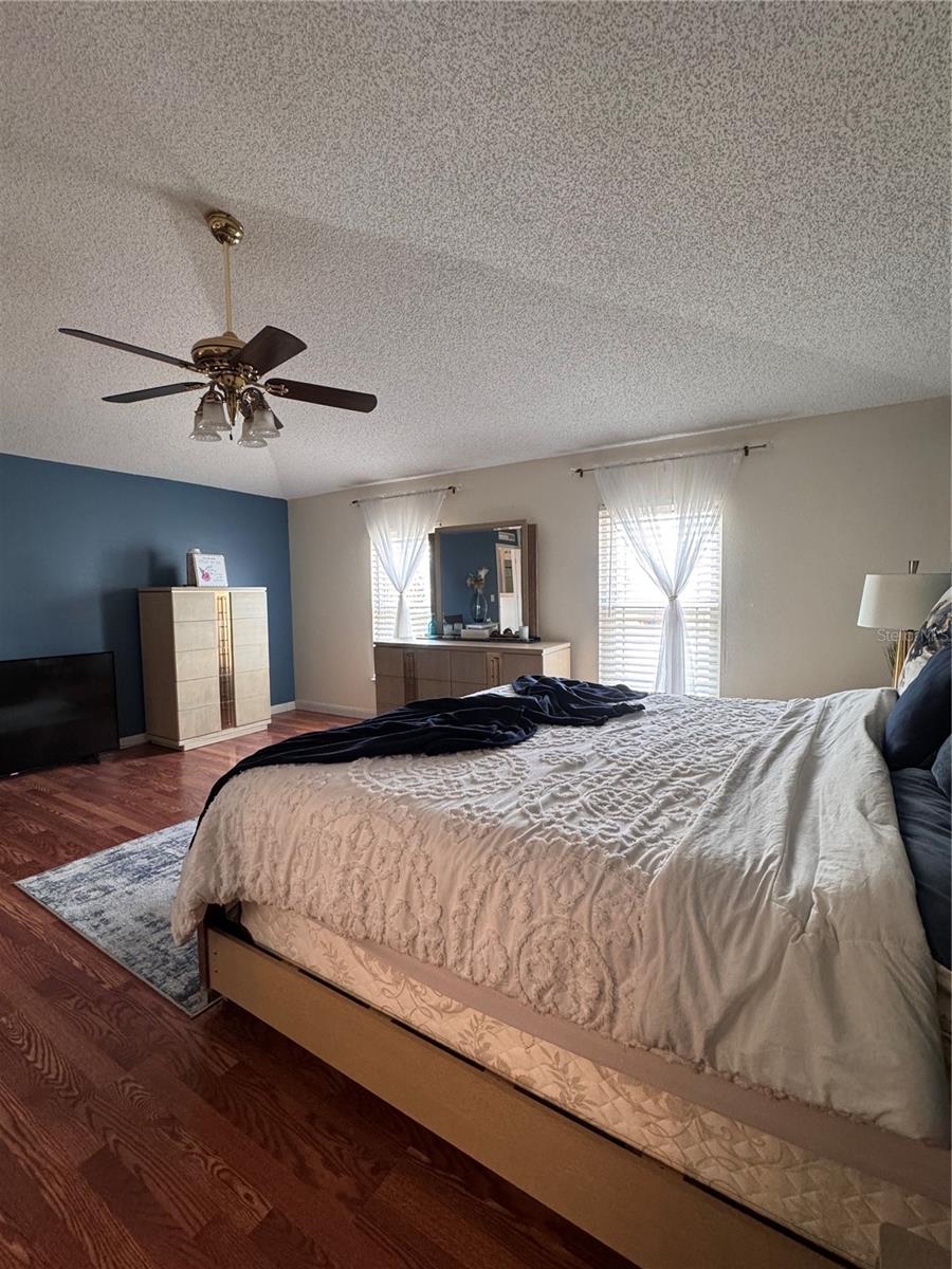 Image 7 of 19 For 1009 Ronlin Street