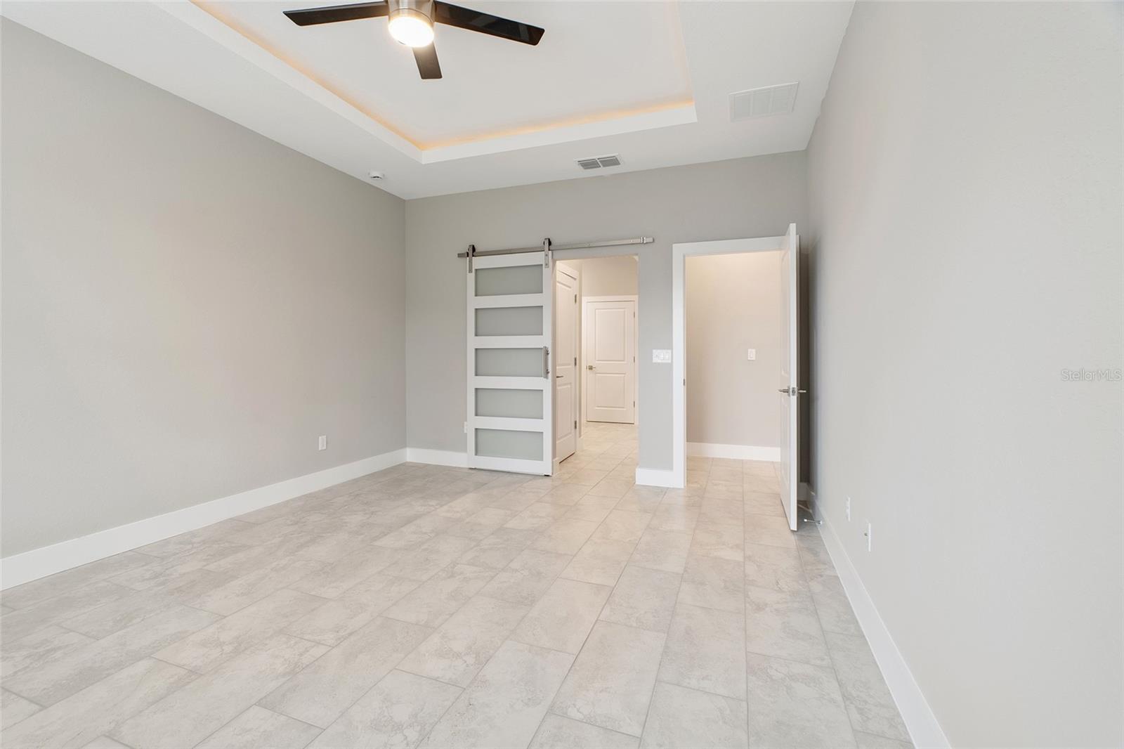 Image 37 of 52 For 1250 Papillon Street