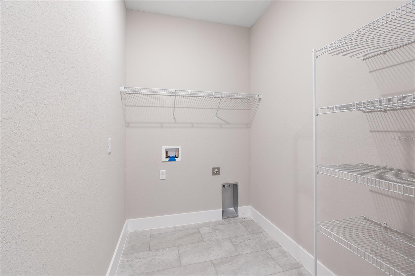 Image 47 of 52 For 1250 Papillon Street