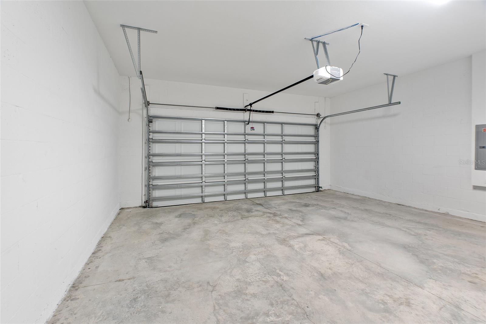 Image 49 of 52 For 1250 Papillon Street