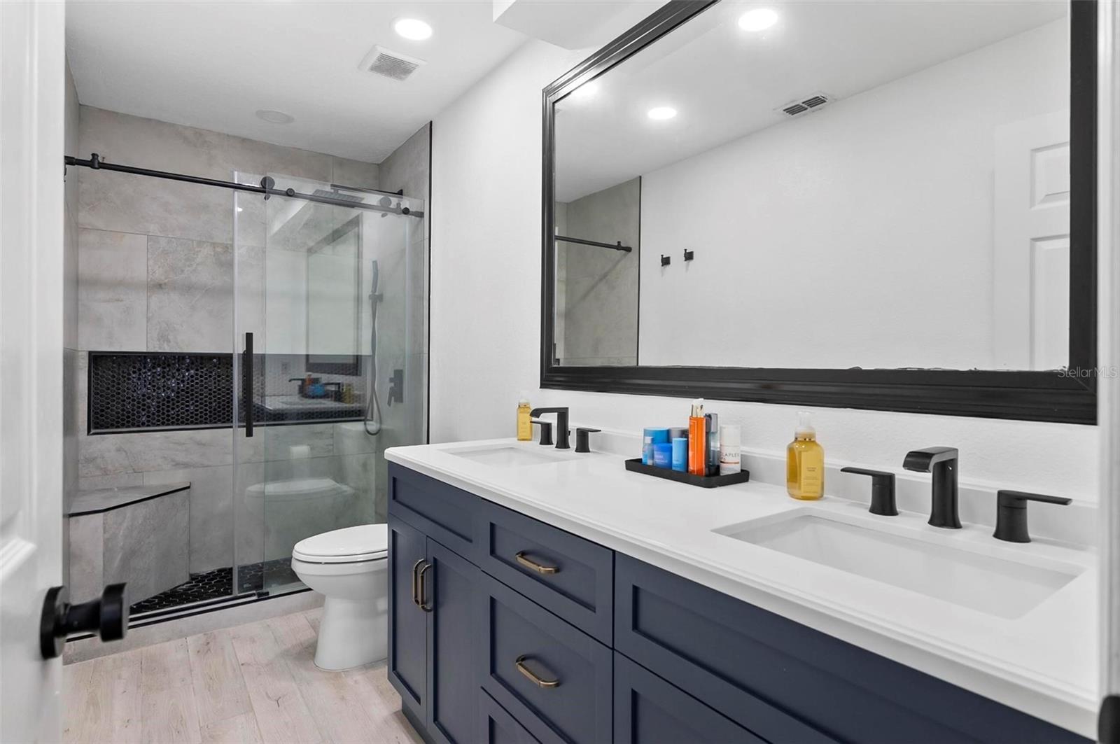 Image 47 of 77 For 12661 Somerset Oaks Street