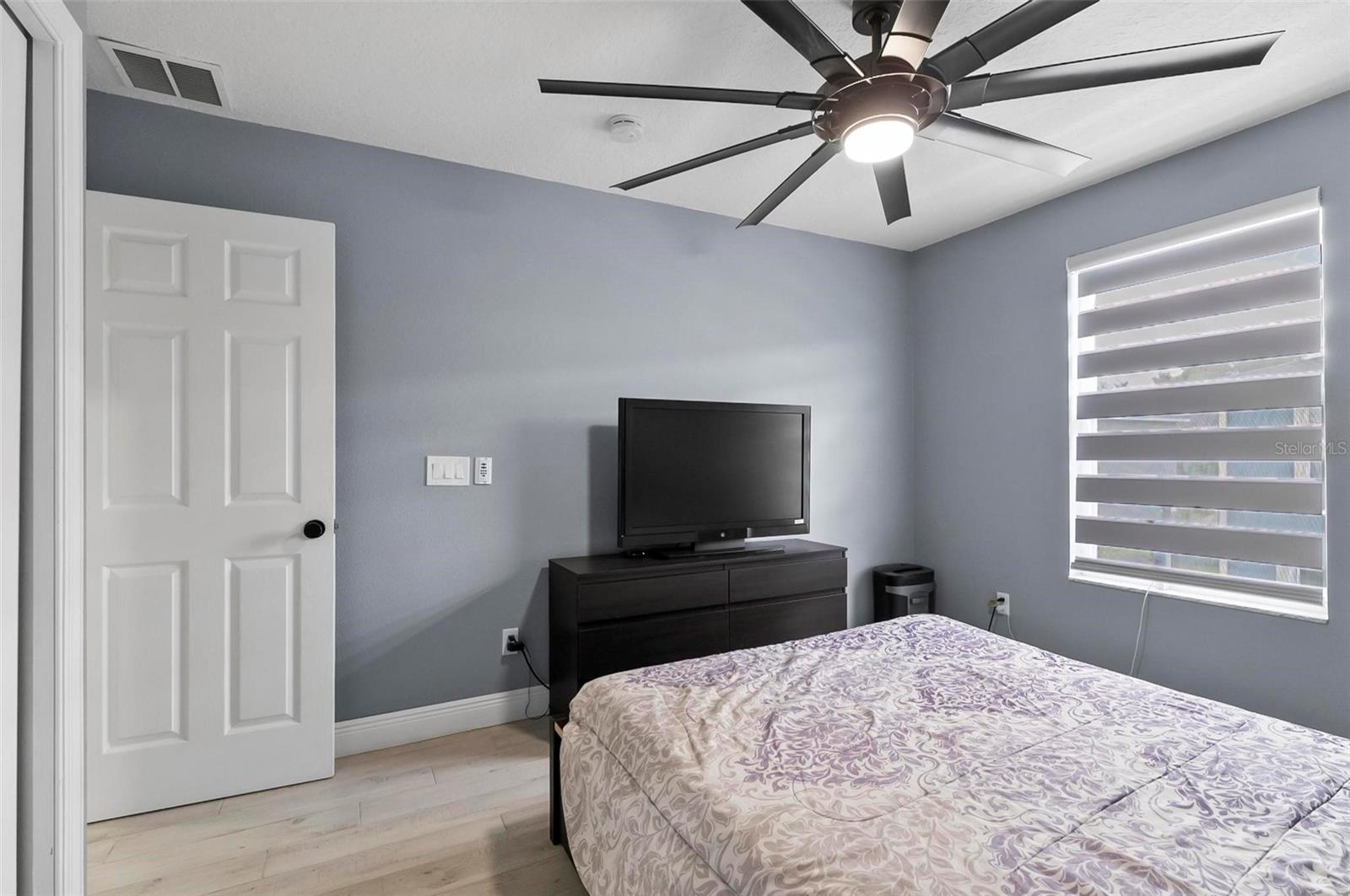 Image 59 of 77 For 12661 Somerset Oaks Street