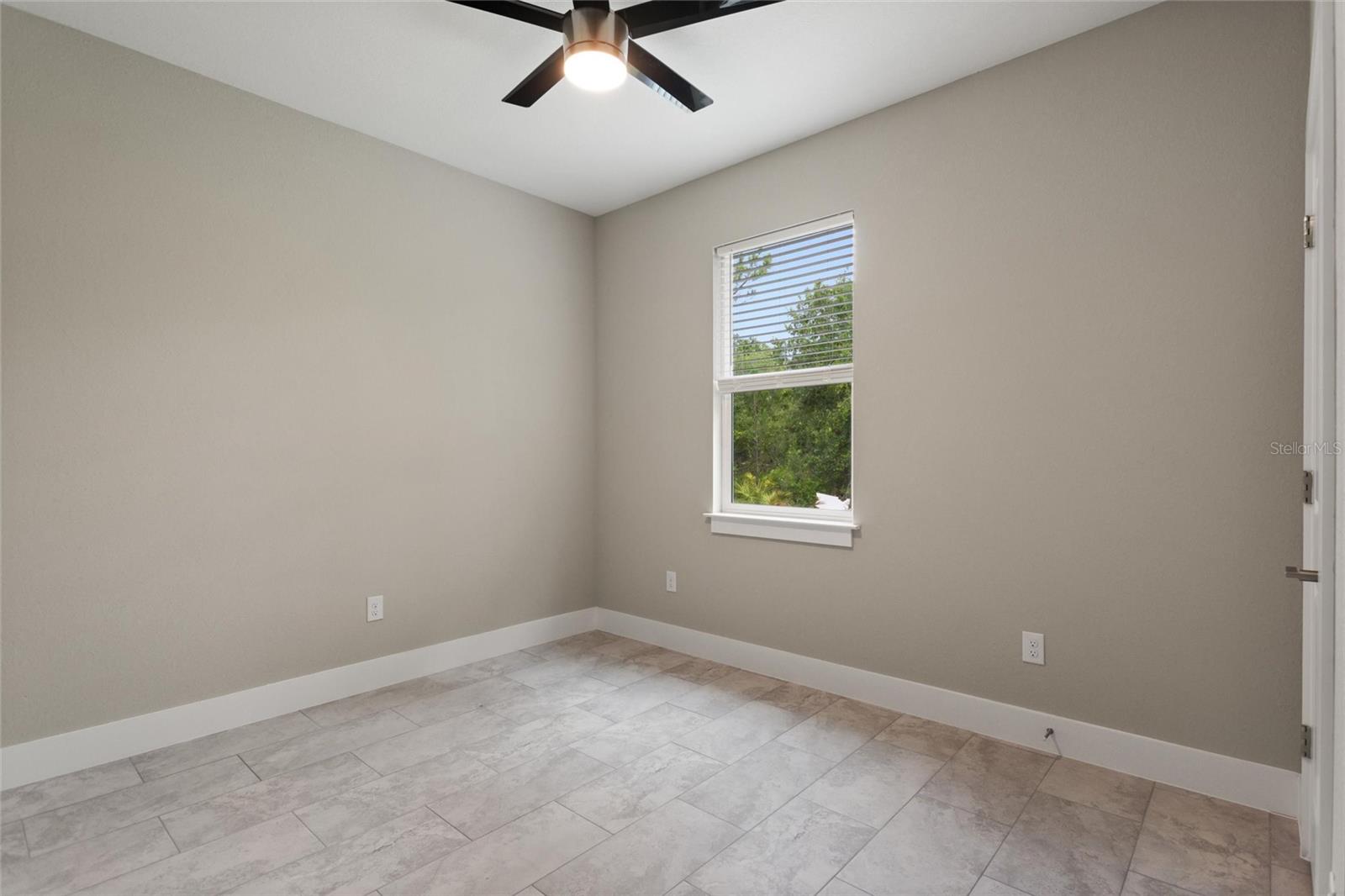 Image 21 of 31 For 2610 Valkaria Avenue