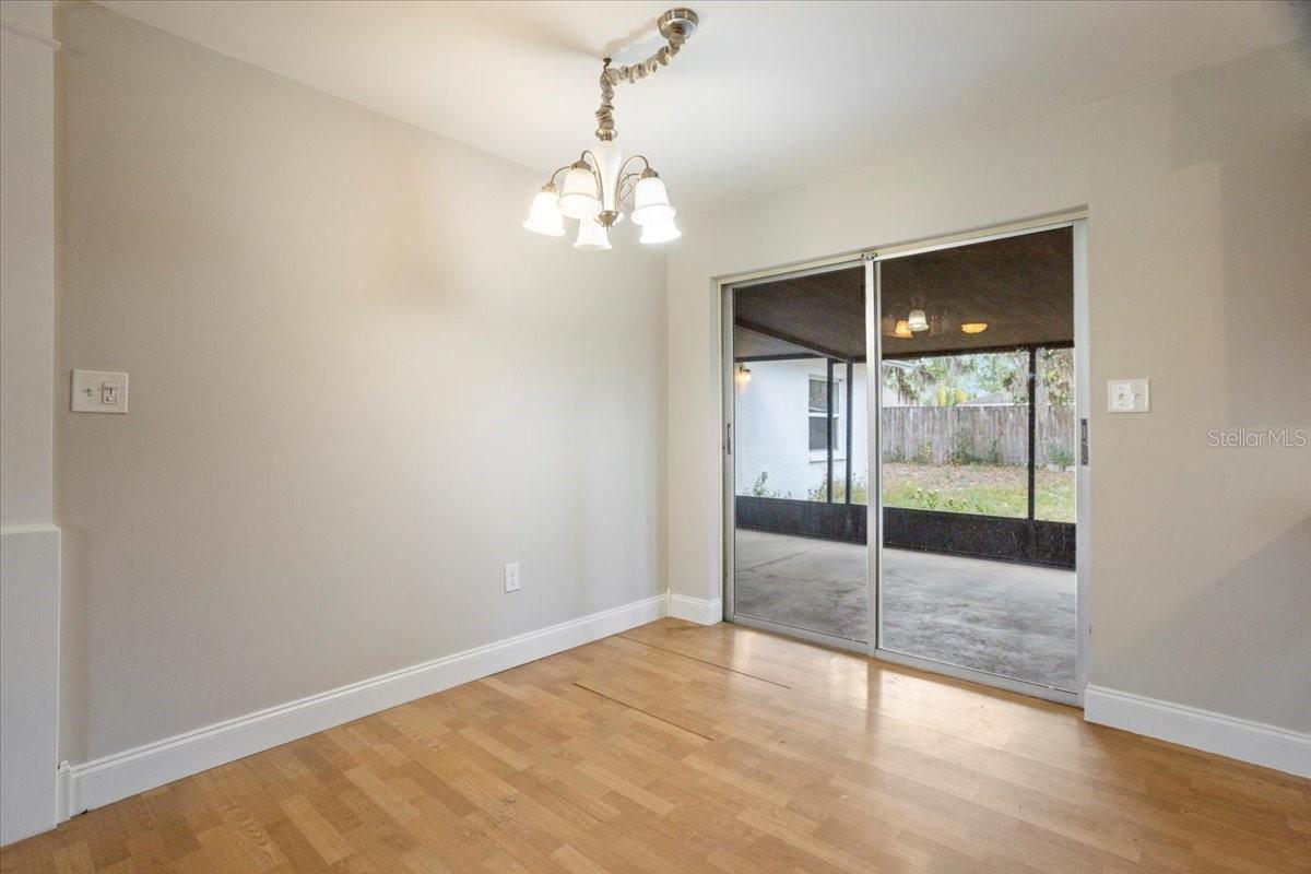 Image 14 of 41 For 408 Eunice Drive