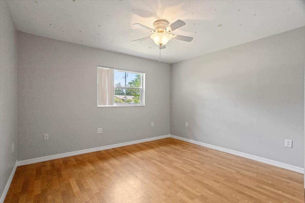 Image 15 of 41 For 408 Eunice Drive