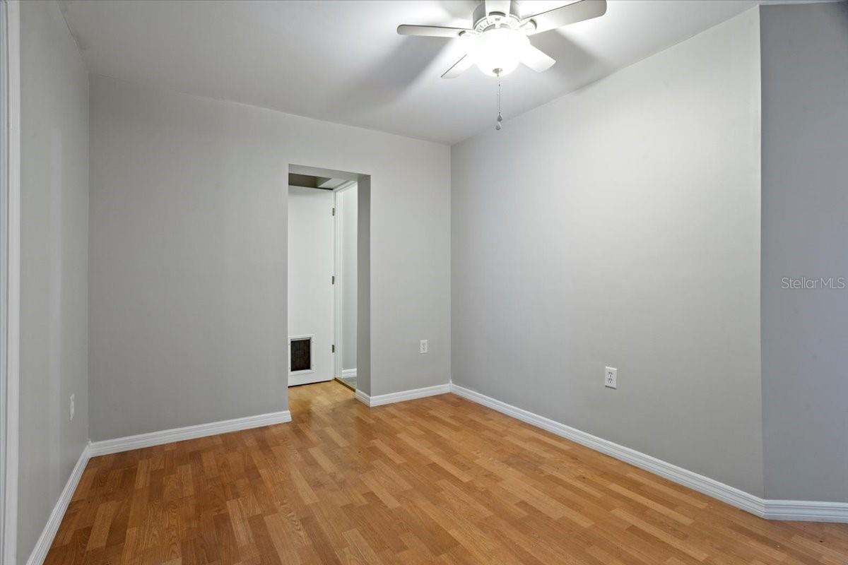 Image 18 of 41 For 408 Eunice Drive