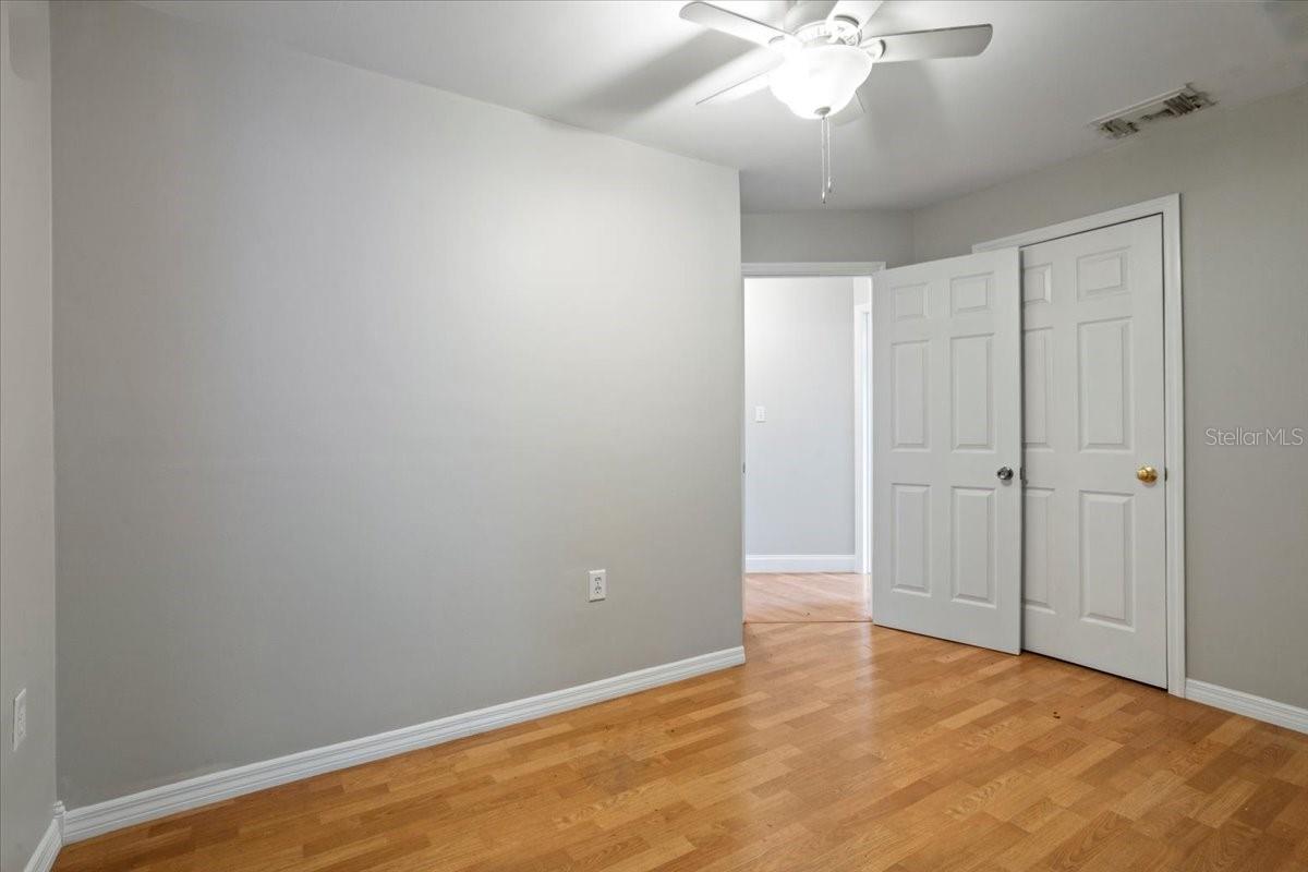 Image 19 of 41 For 408 Eunice Drive