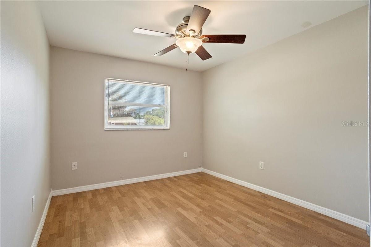 Image 20 of 41 For 408 Eunice Drive