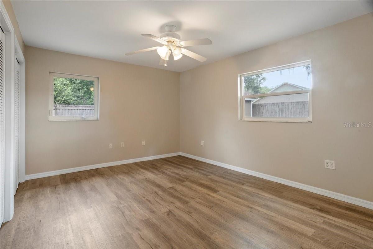 Image 21 of 41 For 408 Eunice Drive