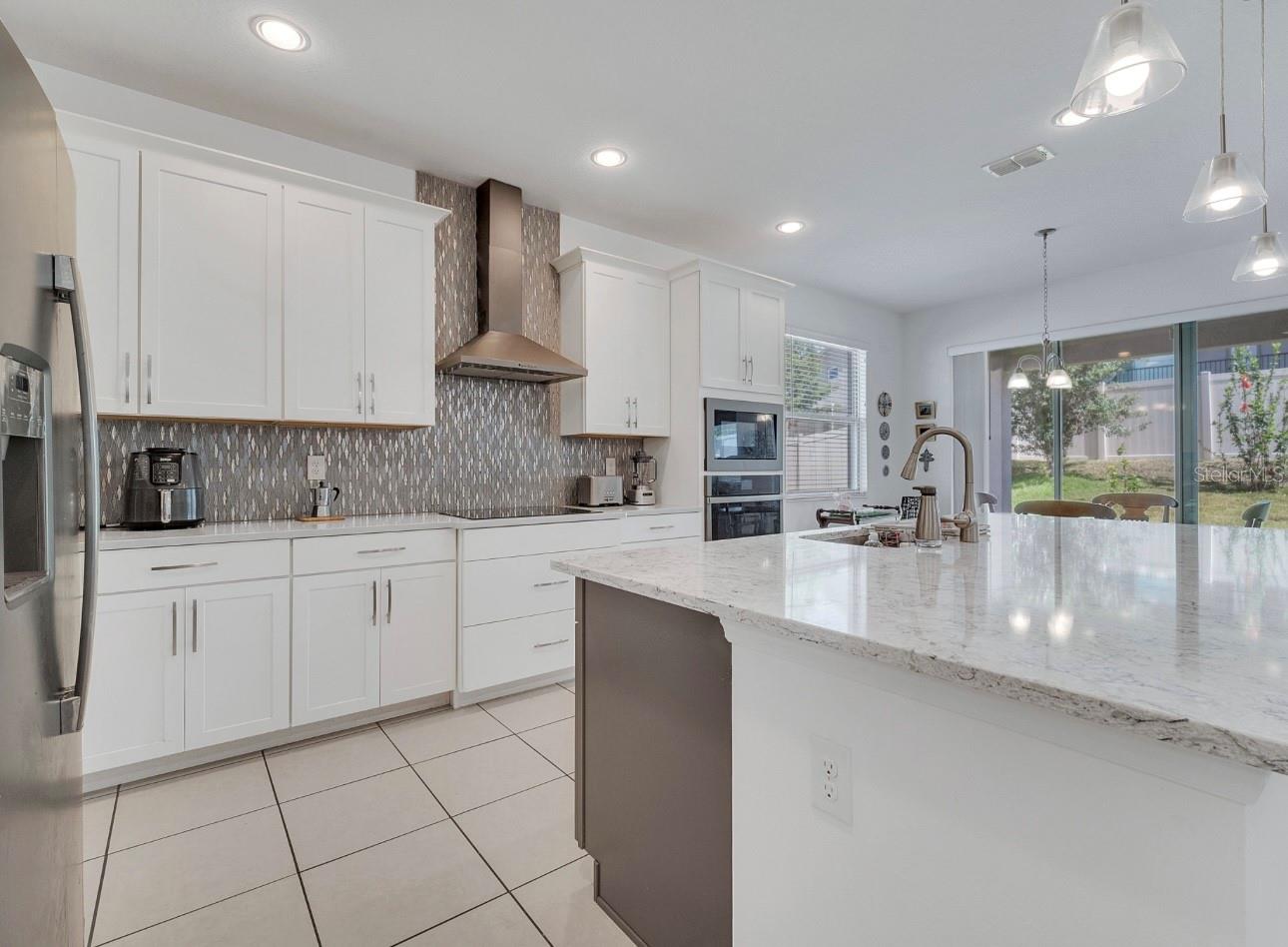 Image 10 of 25 For 17333 Hickory Wind Drive