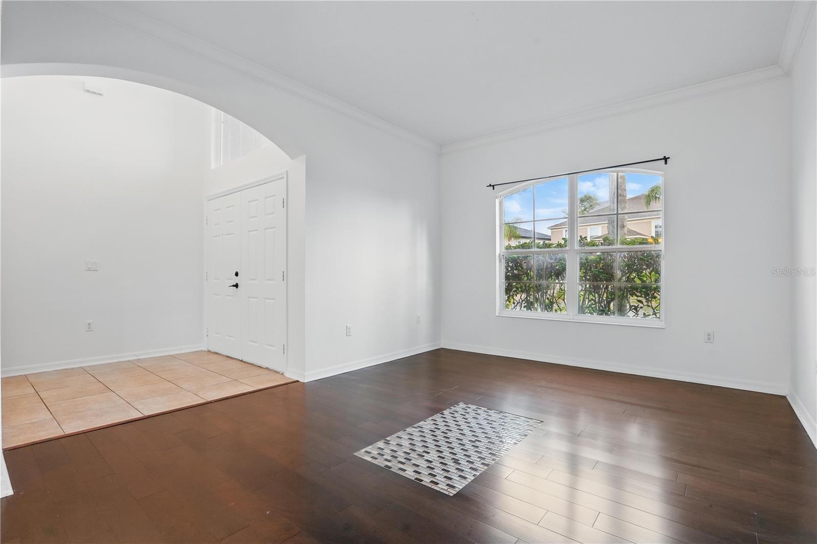 Image 11 of 54 For 5525 Oakworth Place