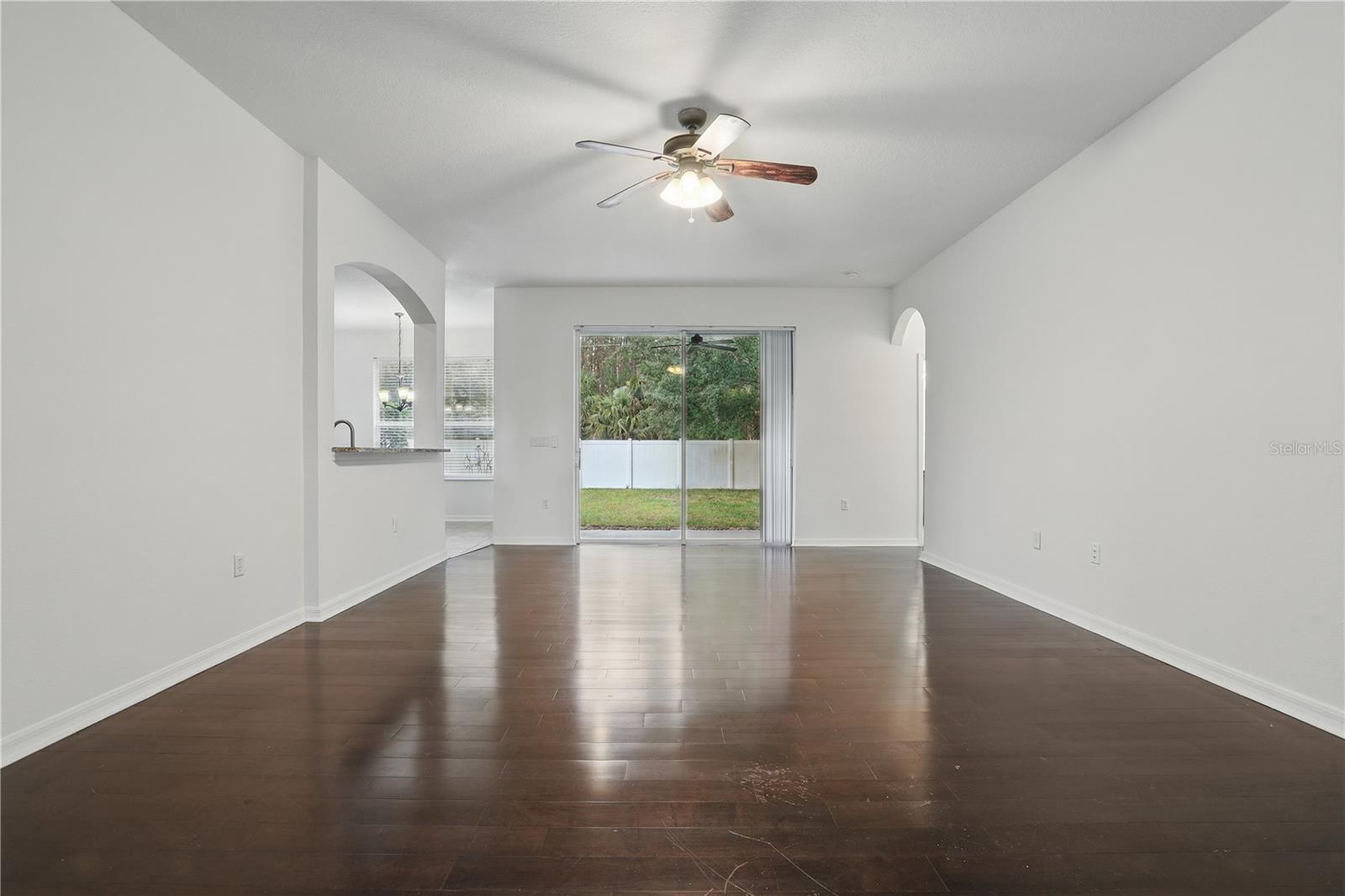Image 17 of 54 For 5525 Oakworth Place