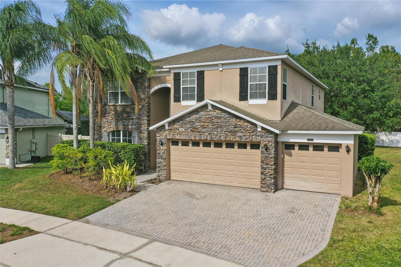 Image 3 of 54 For 5525 Oakworth Place