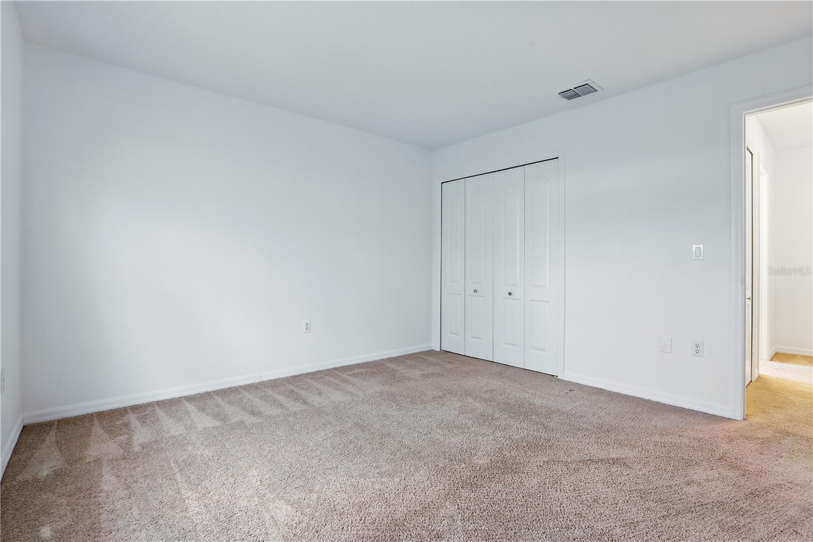 Image 31 of 54 For 5525 Oakworth Place