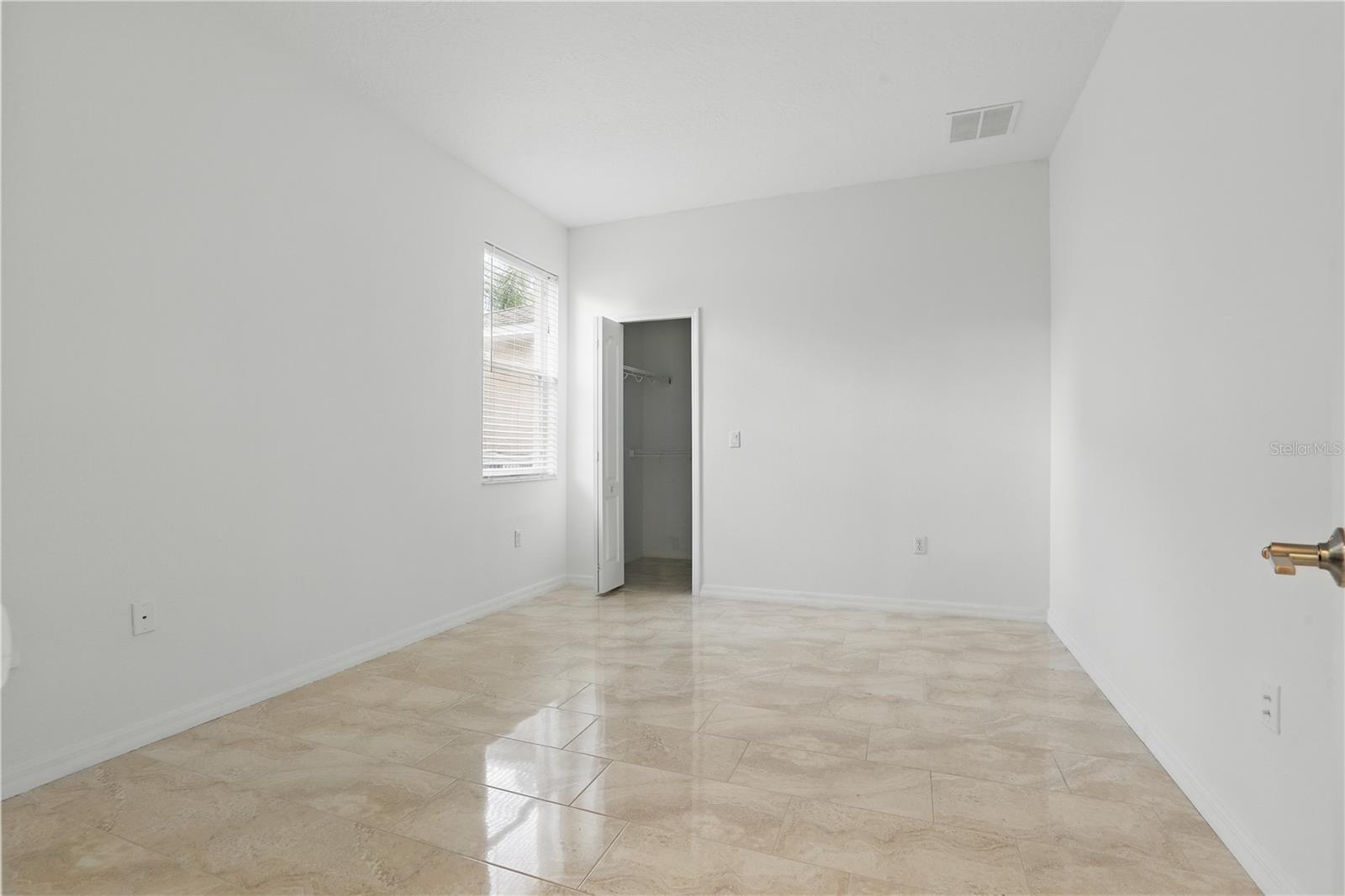 Image 35 of 54 For 5525 Oakworth Place
