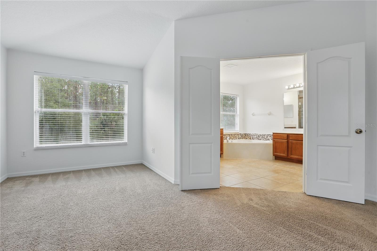 Image 40 of 54 For 5525 Oakworth Place