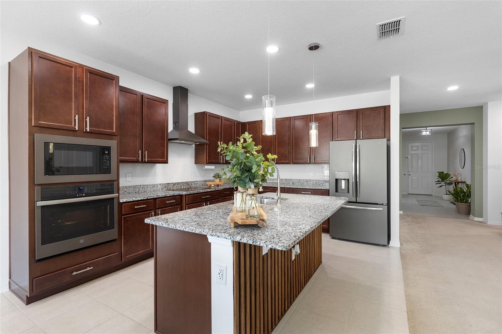 Image 11 of 50 For 17199 Hickory Wind Drive