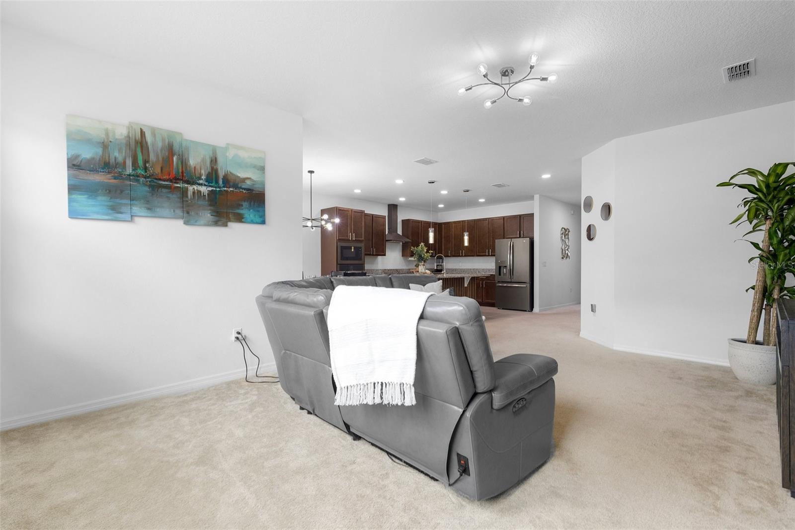 Image 21 of 50 For 17199 Hickory Wind Drive