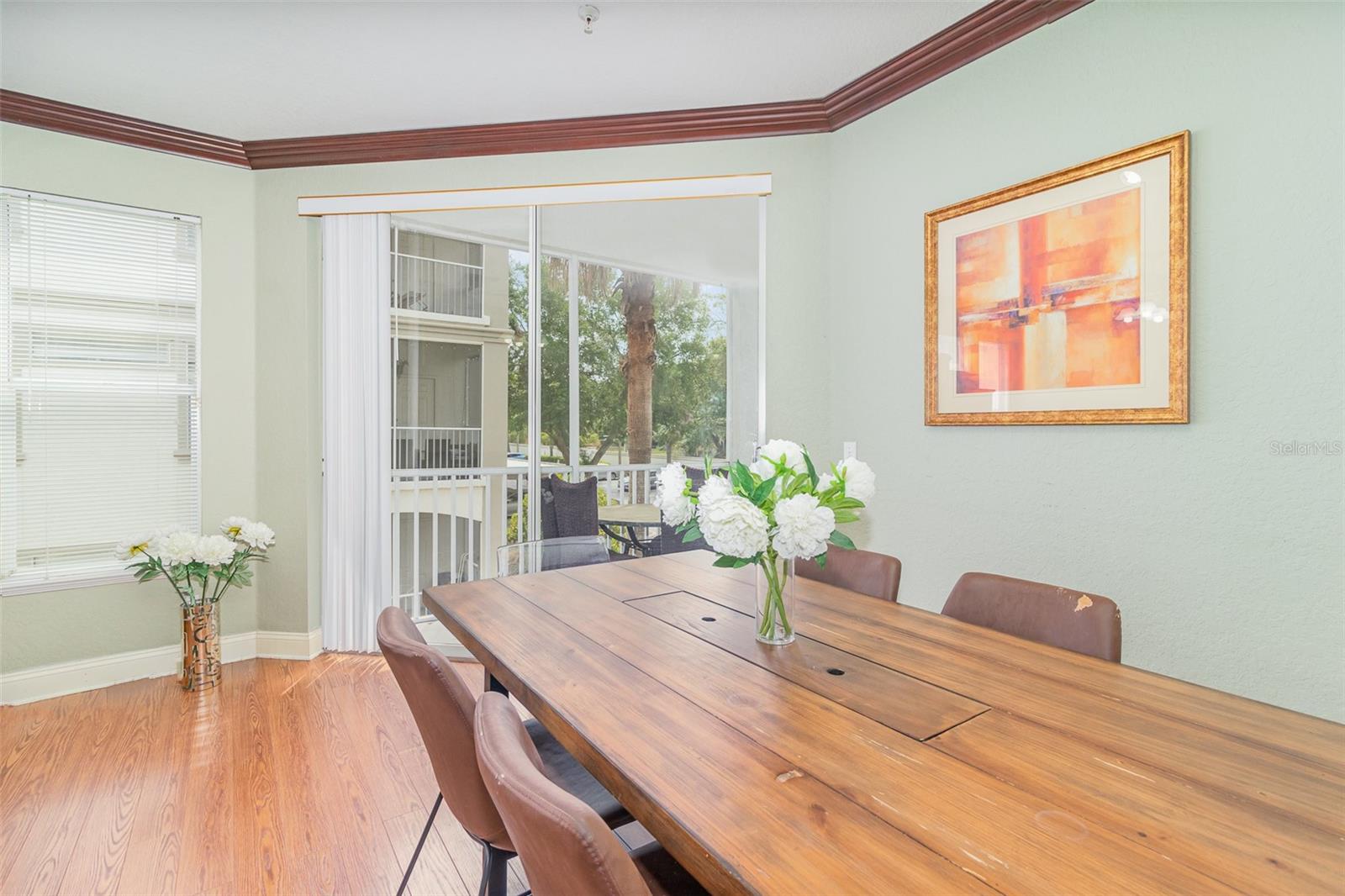 Image 16 of 31 For 2717 Maitland Crossing  207
