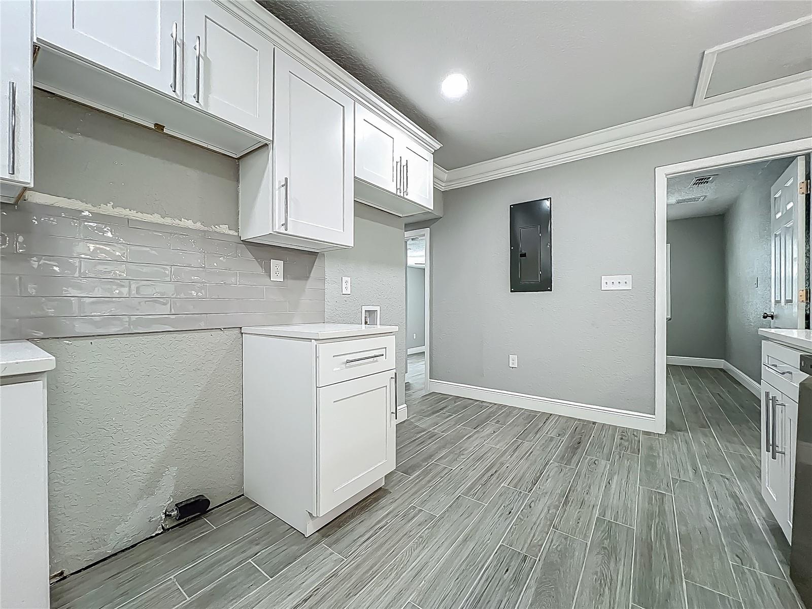 Image 16 of 43 For 1414 Beaver Place