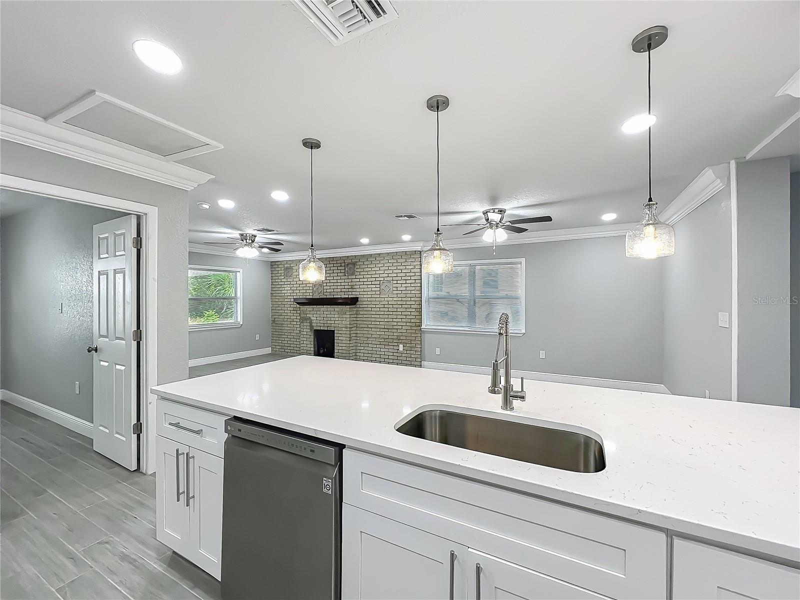 Image 17 of 43 For 1414 Beaver Place