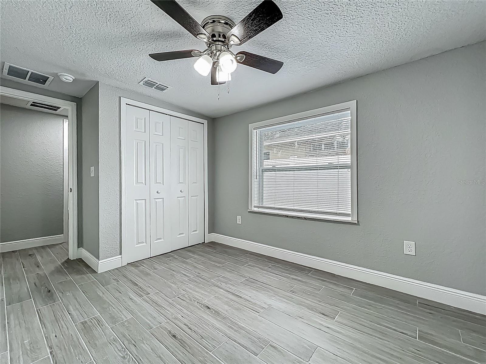 Image 21 of 43 For 1414 Beaver Place