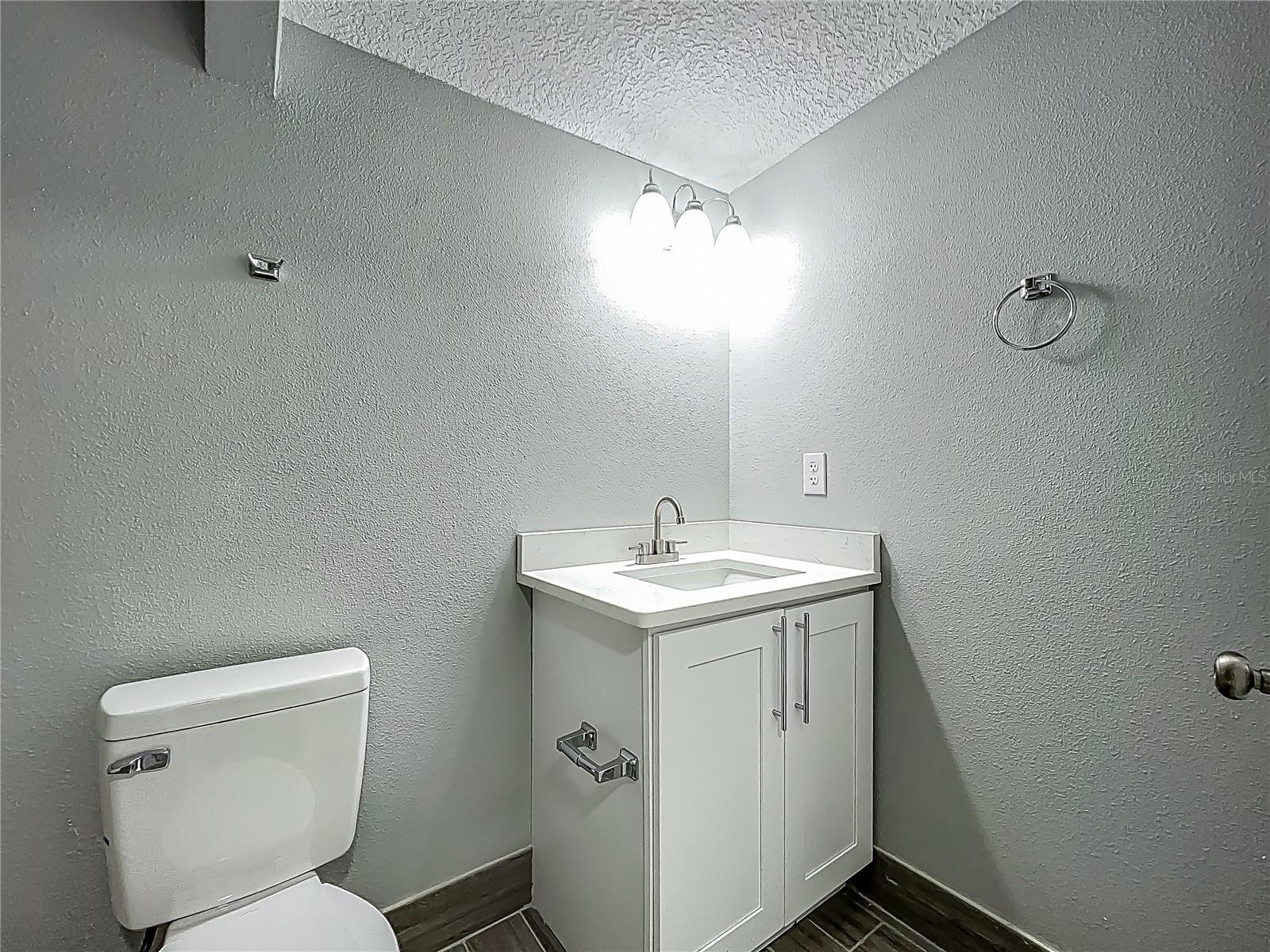 Image 23 of 43 For 1414 Beaver Place